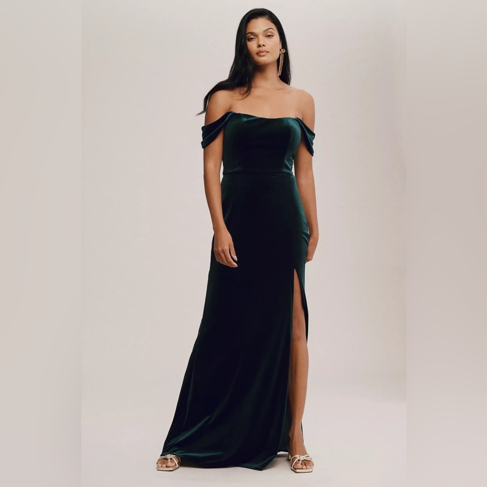 Jenny Yoo Issa Off-The-Shoulder Stretch Velvet Column Gown